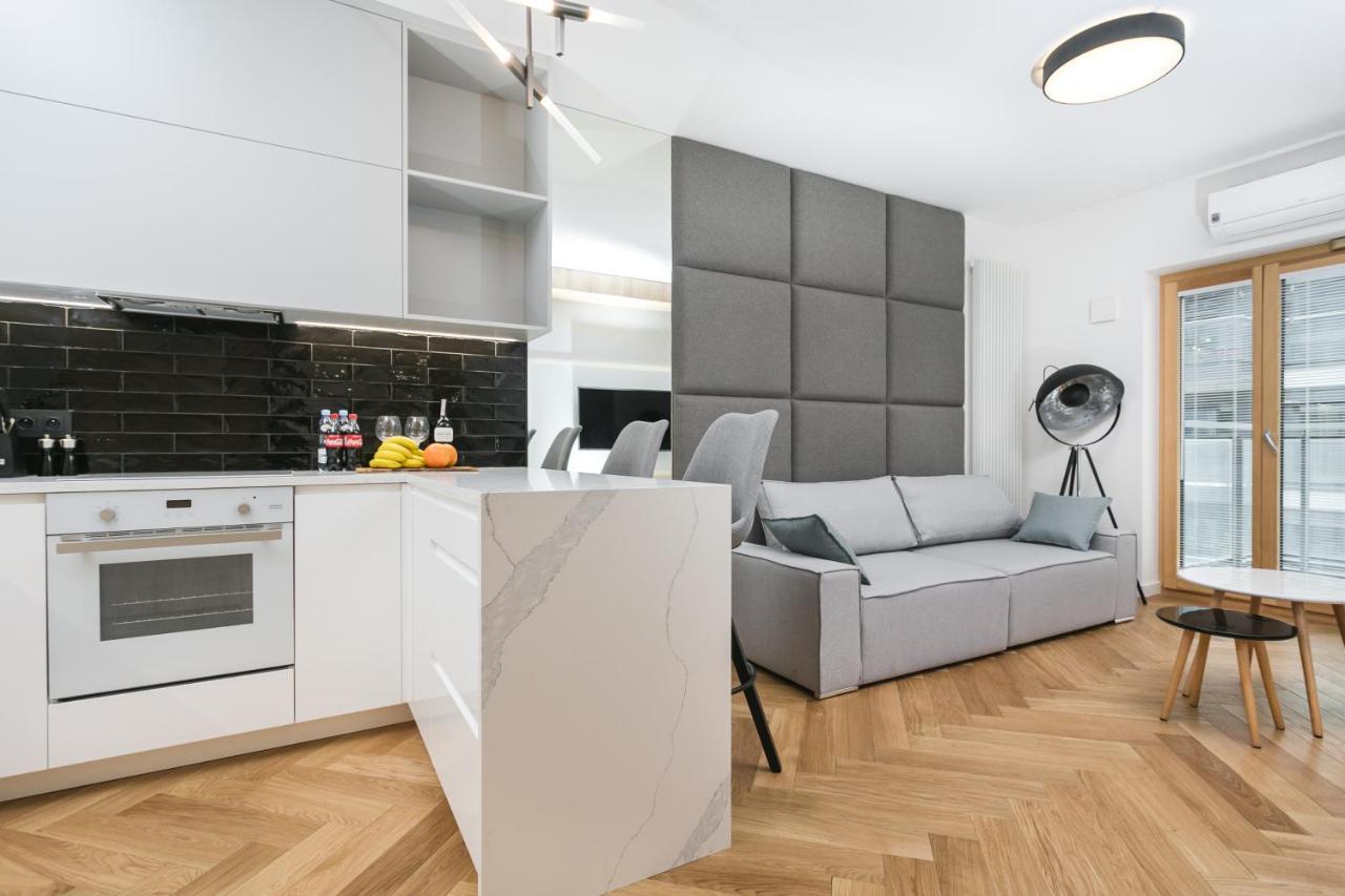 Luxury Apartments Mennica Residence - Golden Apartments - City Center 华沙 外观 照片