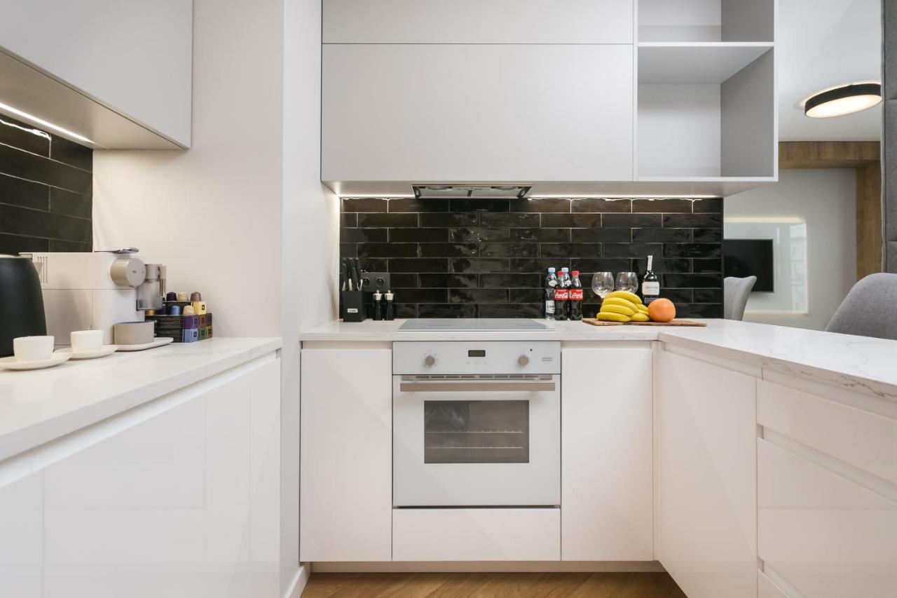Luxury Apartments Mennica Residence - Golden Apartments - City Center 华沙 外观 照片