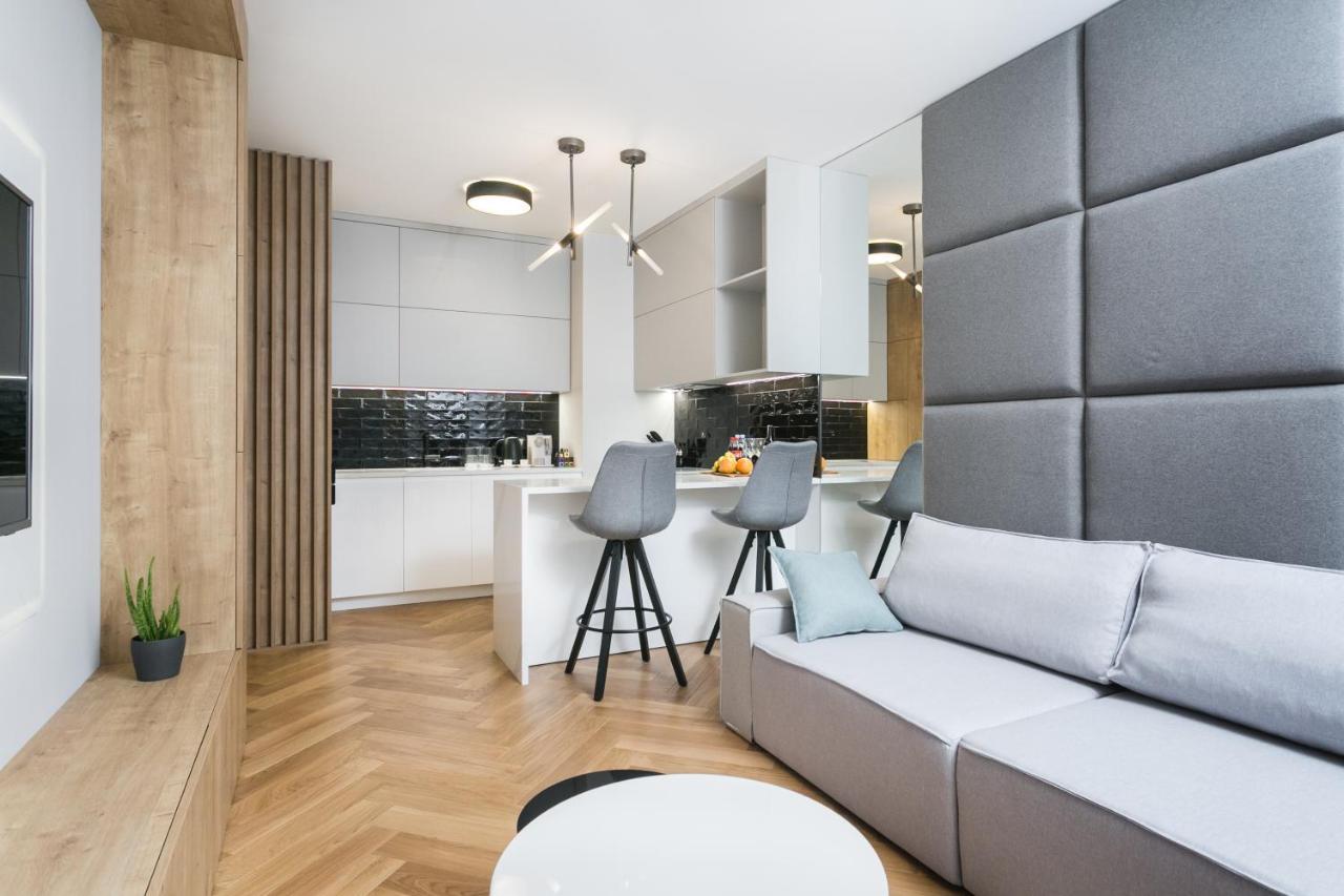 Luxury Apartments Mennica Residence - Golden Apartments - City Center 华沙 外观 照片