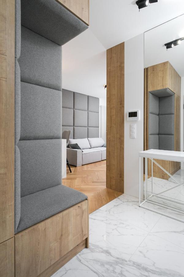 Luxury Apartments Mennica Residence - Golden Apartments - City Center 华沙 外观 照片