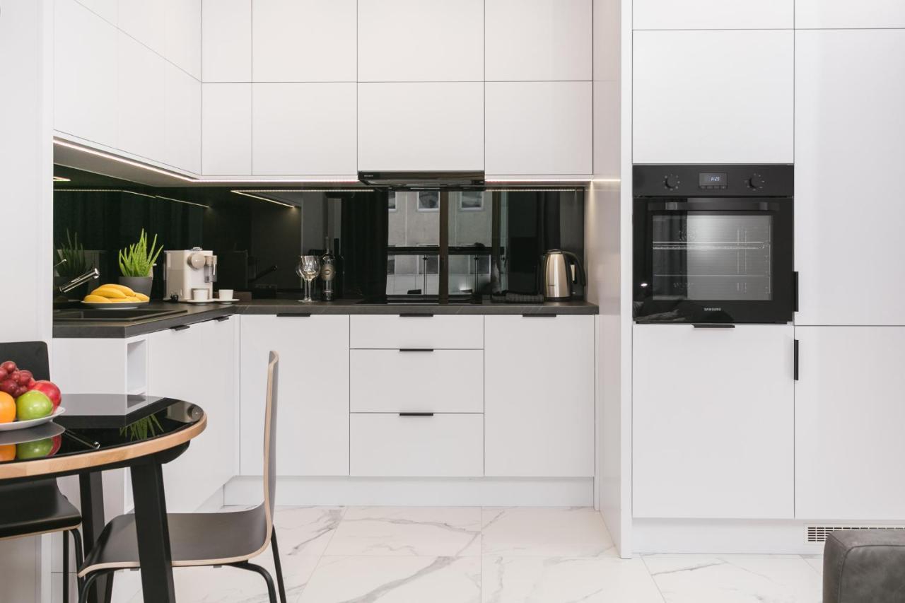 Luxury Apartments Mennica Residence - Golden Apartments - City Center 华沙 外观 照片