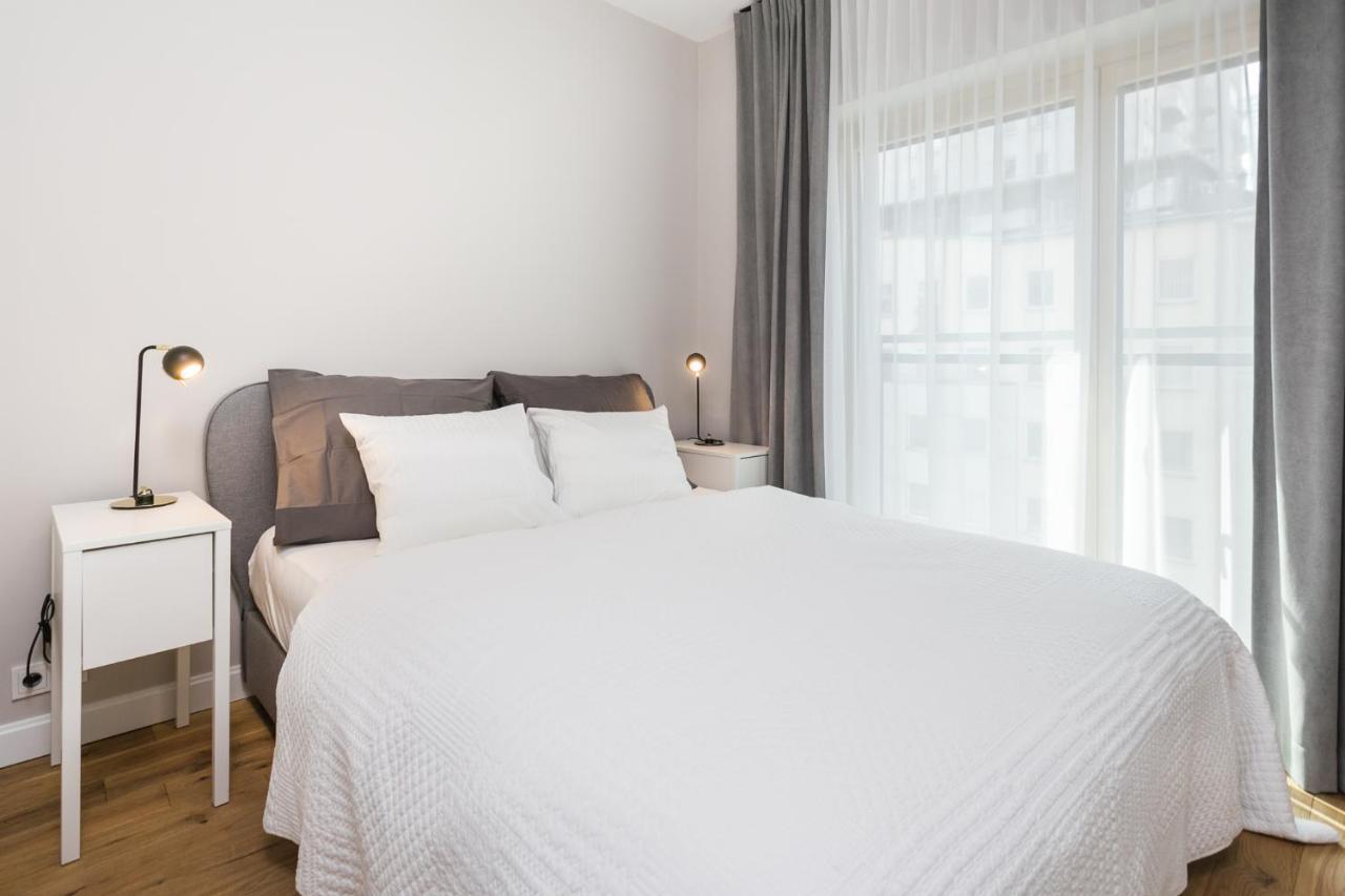 Luxury Apartments Mennica Residence - Golden Apartments - City Center 华沙 外观 照片