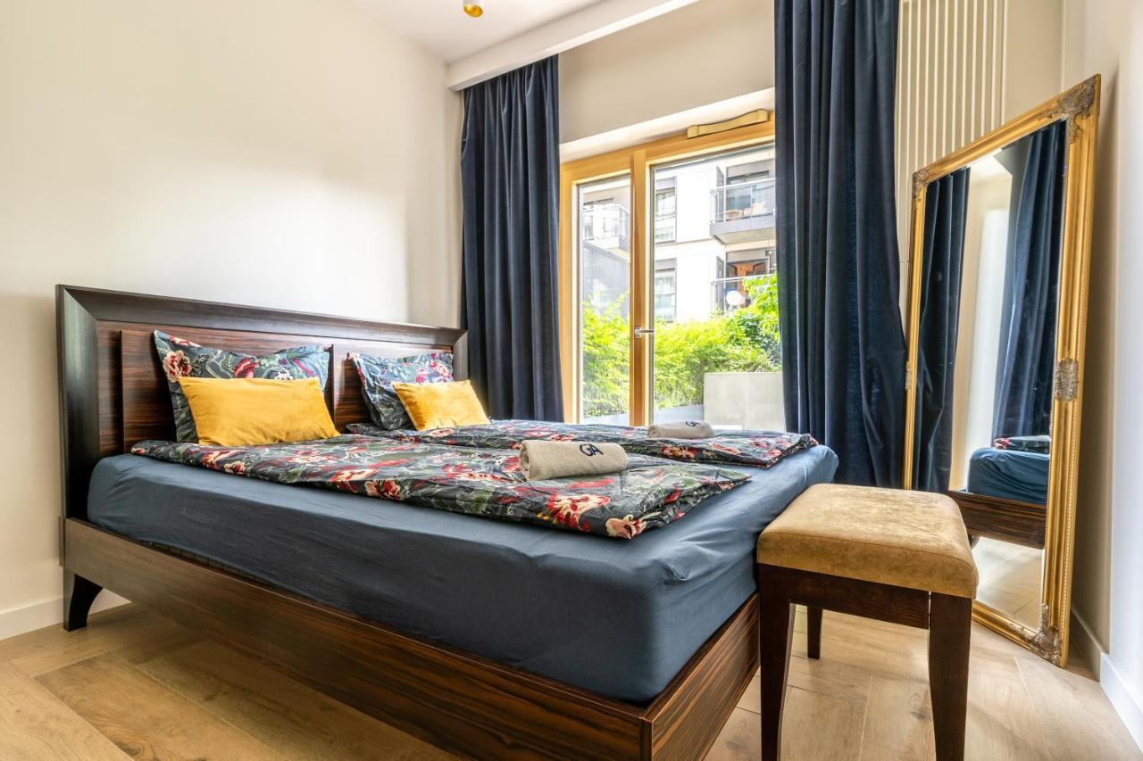 Luxury Apartments Mennica Residence - Golden Apartments - City Center 华沙 外观 照片