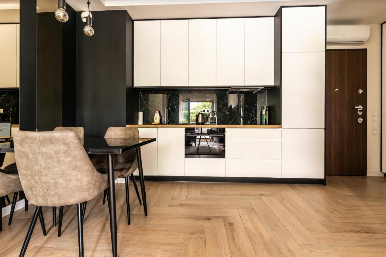 Luxury Apartments Mennica Residence - Golden Apartments - City Center 华沙 外观 照片